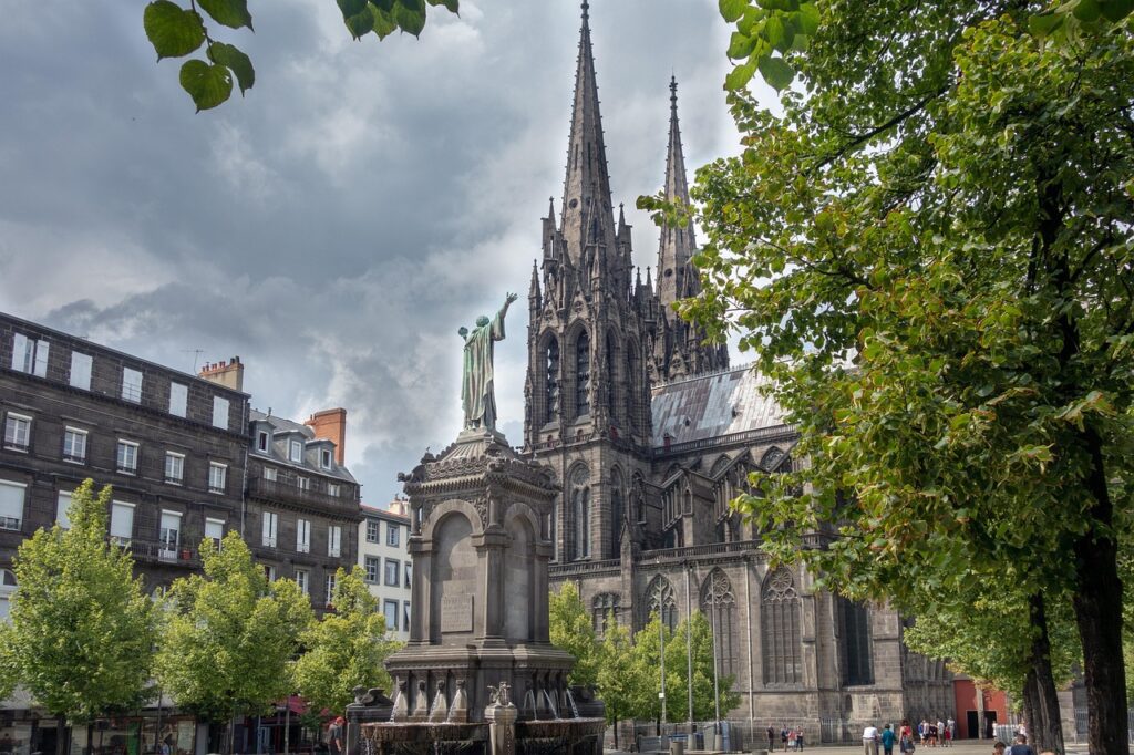 france, city, clermont-ferrand, urban, buildings, church, cathedral, clermont-ferrand, clermont-ferrand, clermont-ferrand, clermont-ferrand, clermont-ferrand